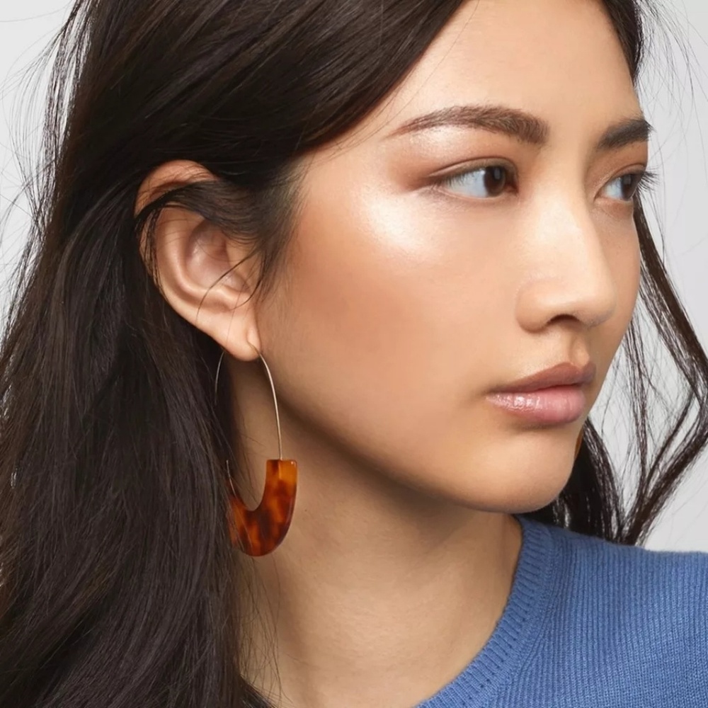 Boho 🎅Fashion Multicolored Resin Hoop Earrings - Picture 2 of 4